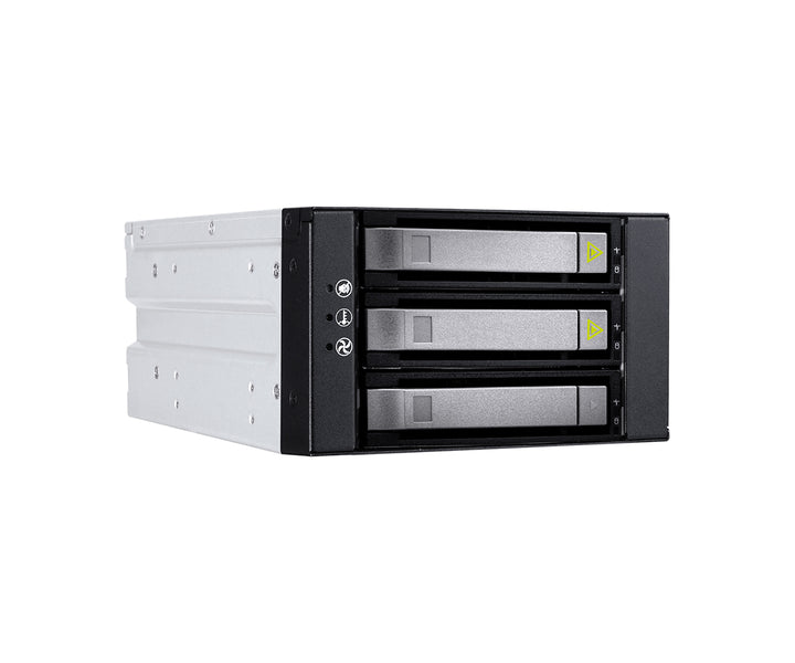 IN WIN IW-SK34-07 3x Hot Swap 3.5"2.5" NVMe/SATA Drive Bay Converter